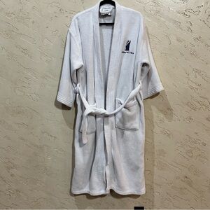 Disney Cruise Line Plush White Bathrobe with Embroidered Logo OS